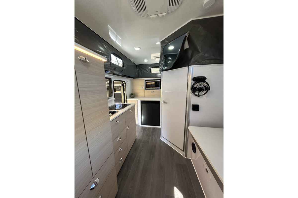 JAWA Off Road Campers Infinity 15 Escape photo 25 of 39