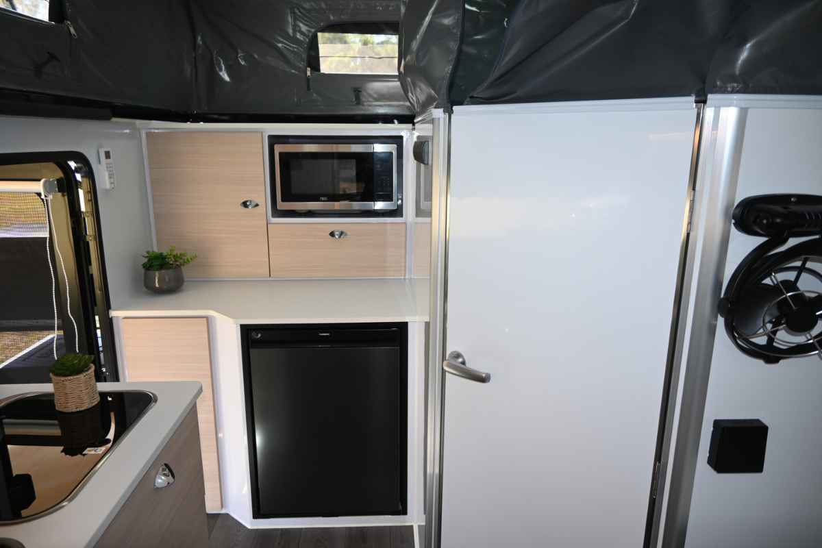 JAWA Off Road Campers Infinity 15 Escape photo 30 of 39