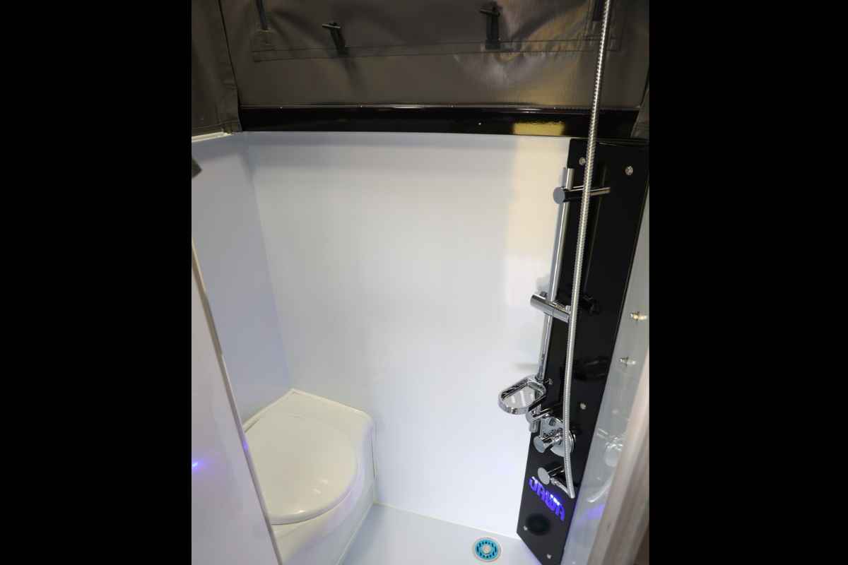 JAWA Off Road Campers Lowdown 13 Bunk photo 25 of 30