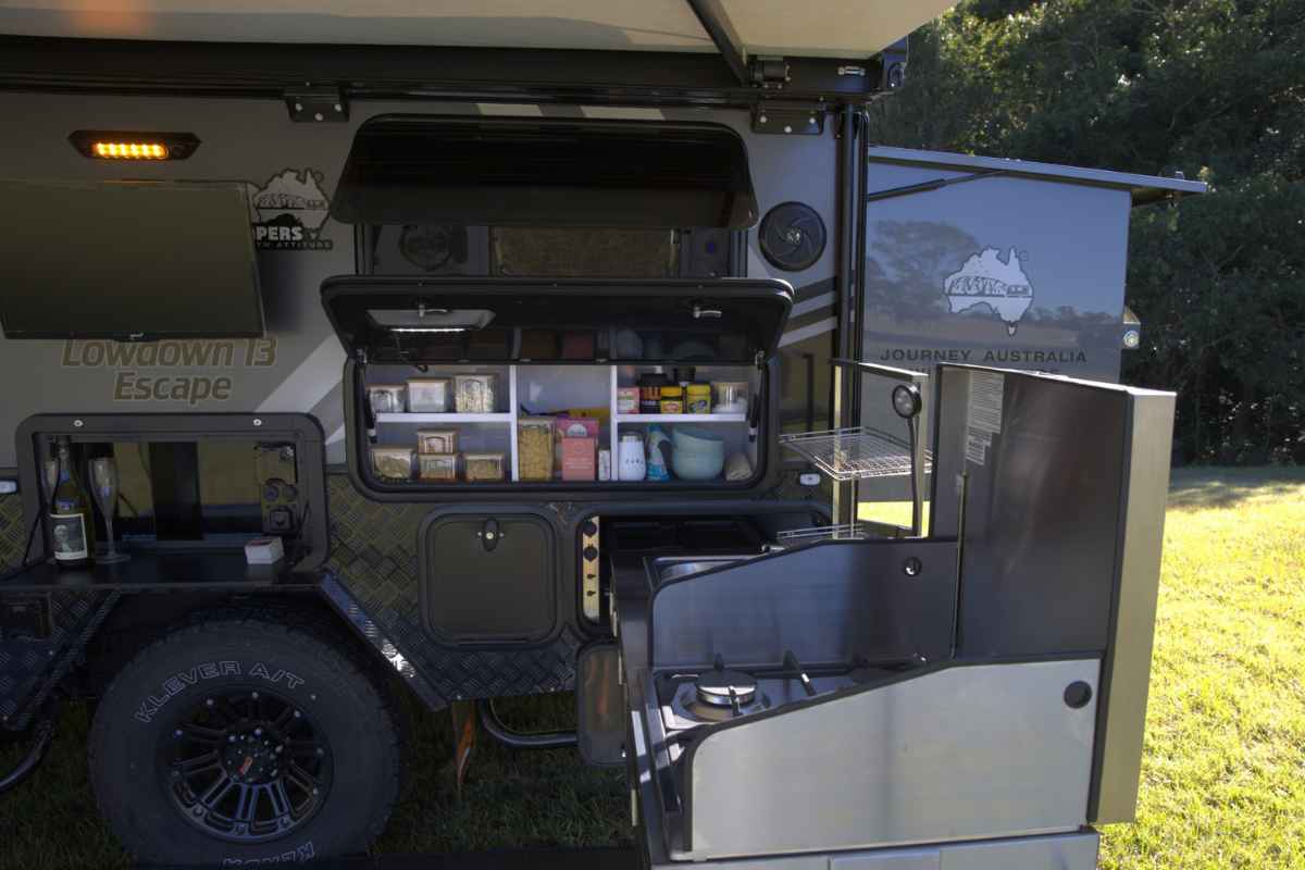 JAWA Off Road Campers Lowdown 13 Escape photo 10 of 30