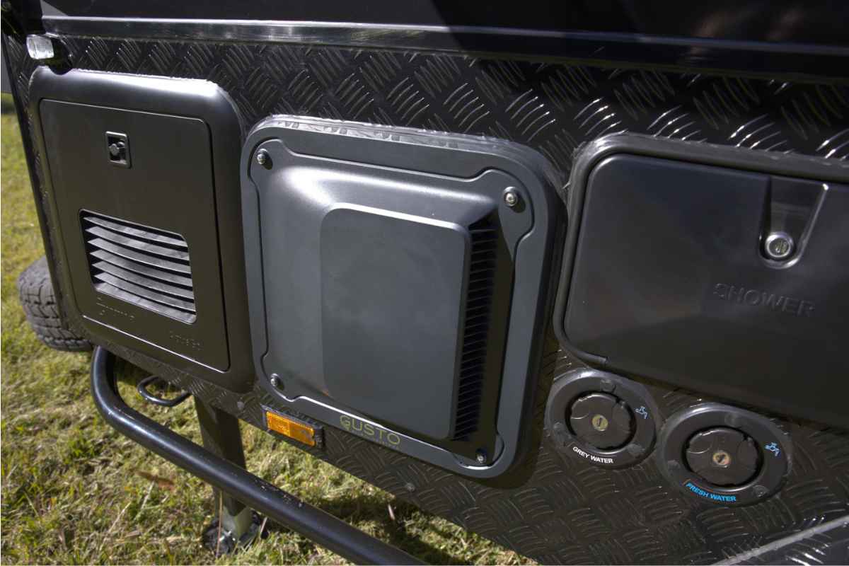 JAWA Off Road Campers Lowdown 13 Escape photo 13 of 30