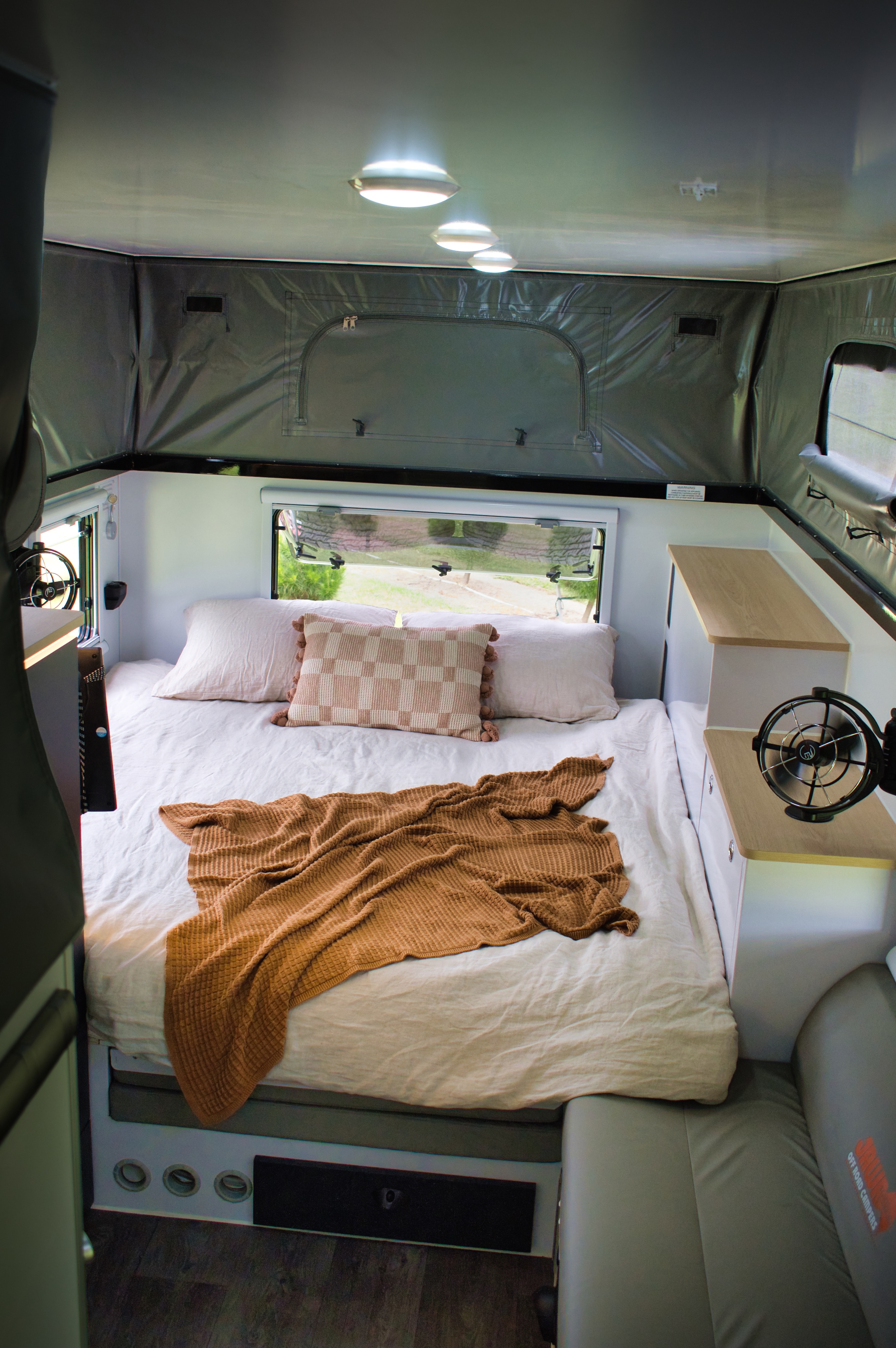 JAWA Off Road Campers Lowdown 17 Escape photo 19 of 22