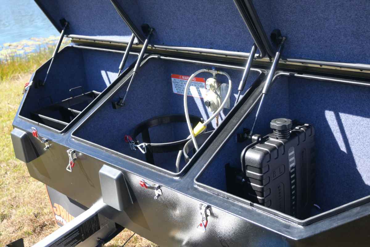 JAWA Off Road Campers Retreat Bunk photo 10 of 28