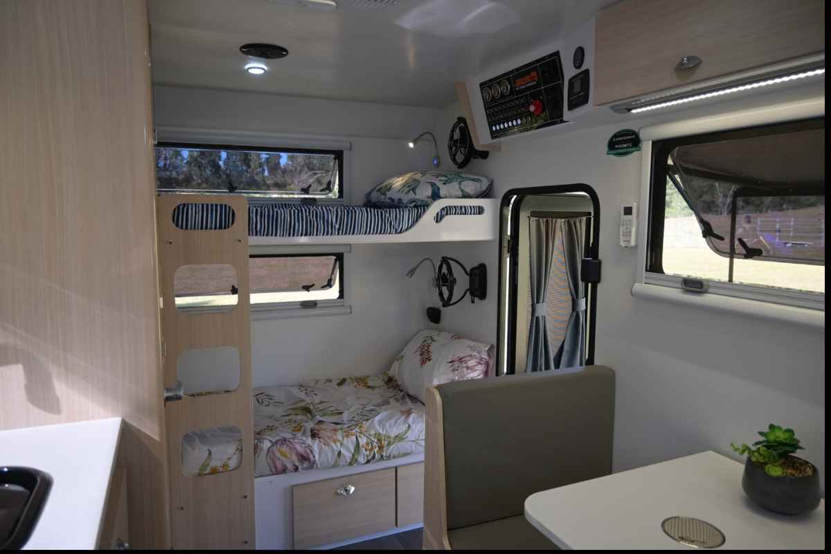 JAWA Off Road Campers Retreat Bunk photo 14 of 28