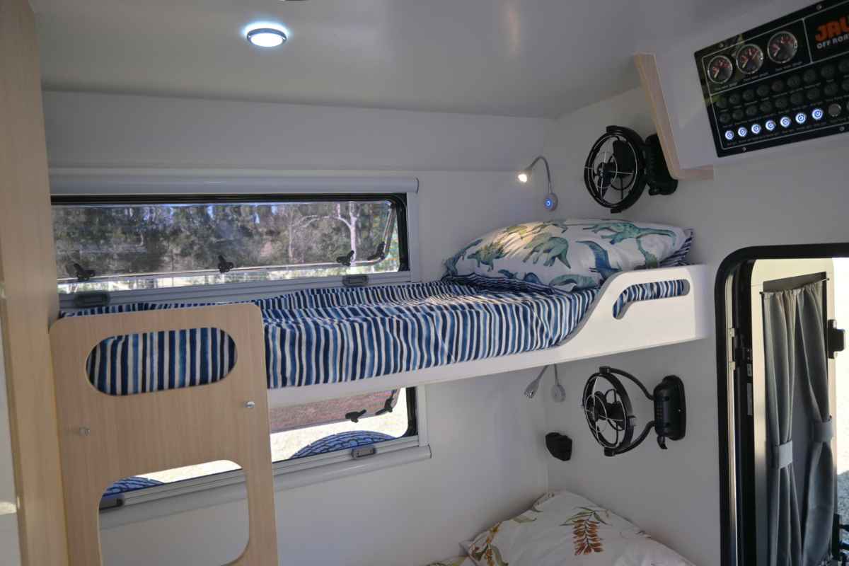 JAWA Off Road Campers Retreat Bunk photo 15 of 28
