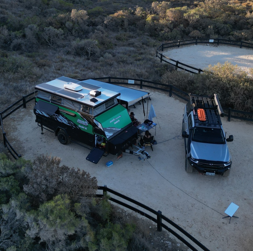 JAWA Off Road Campers Stealth 16 photo 3 of 12