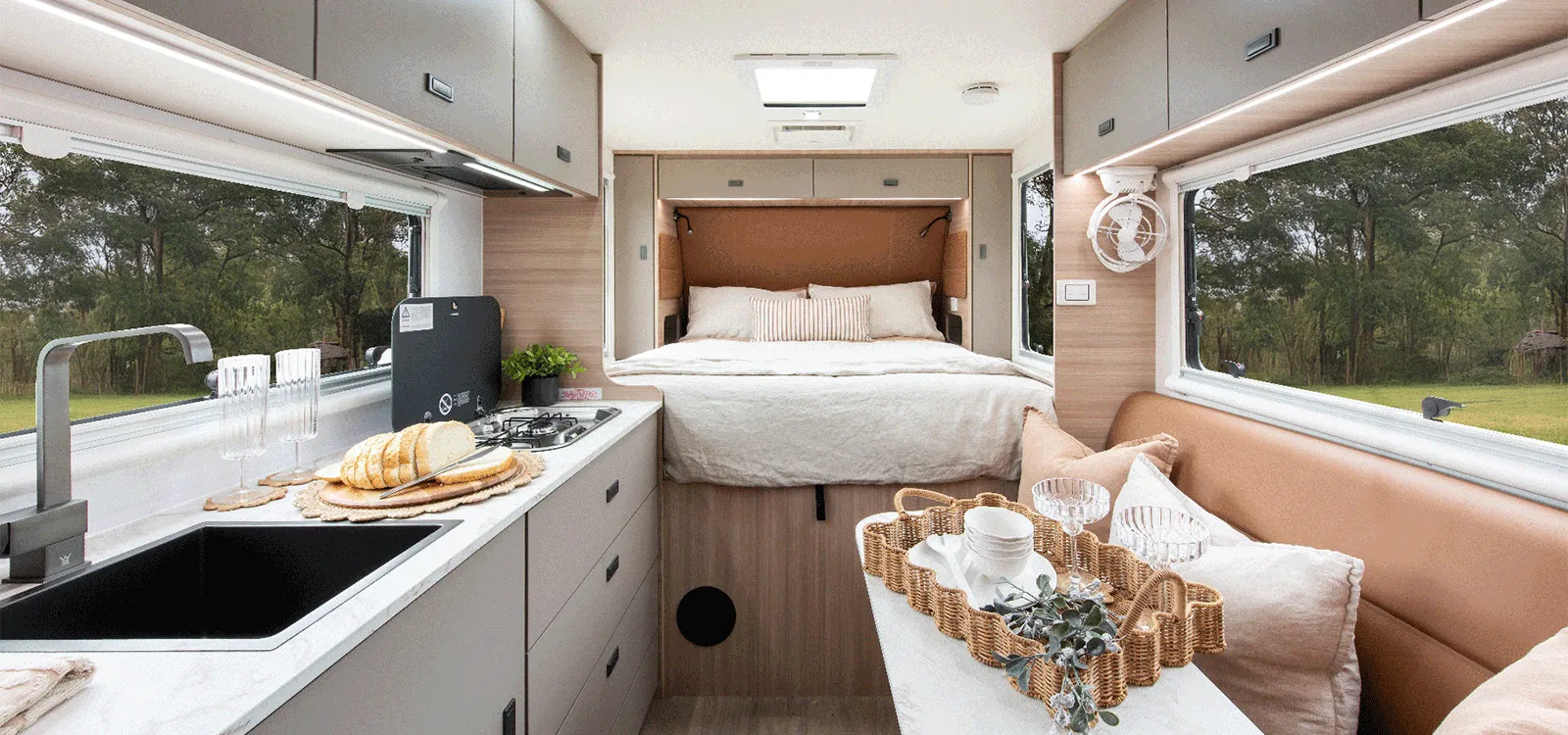 Jayco Australia CrossTrak Hybrid Caravan photo 11 of 12