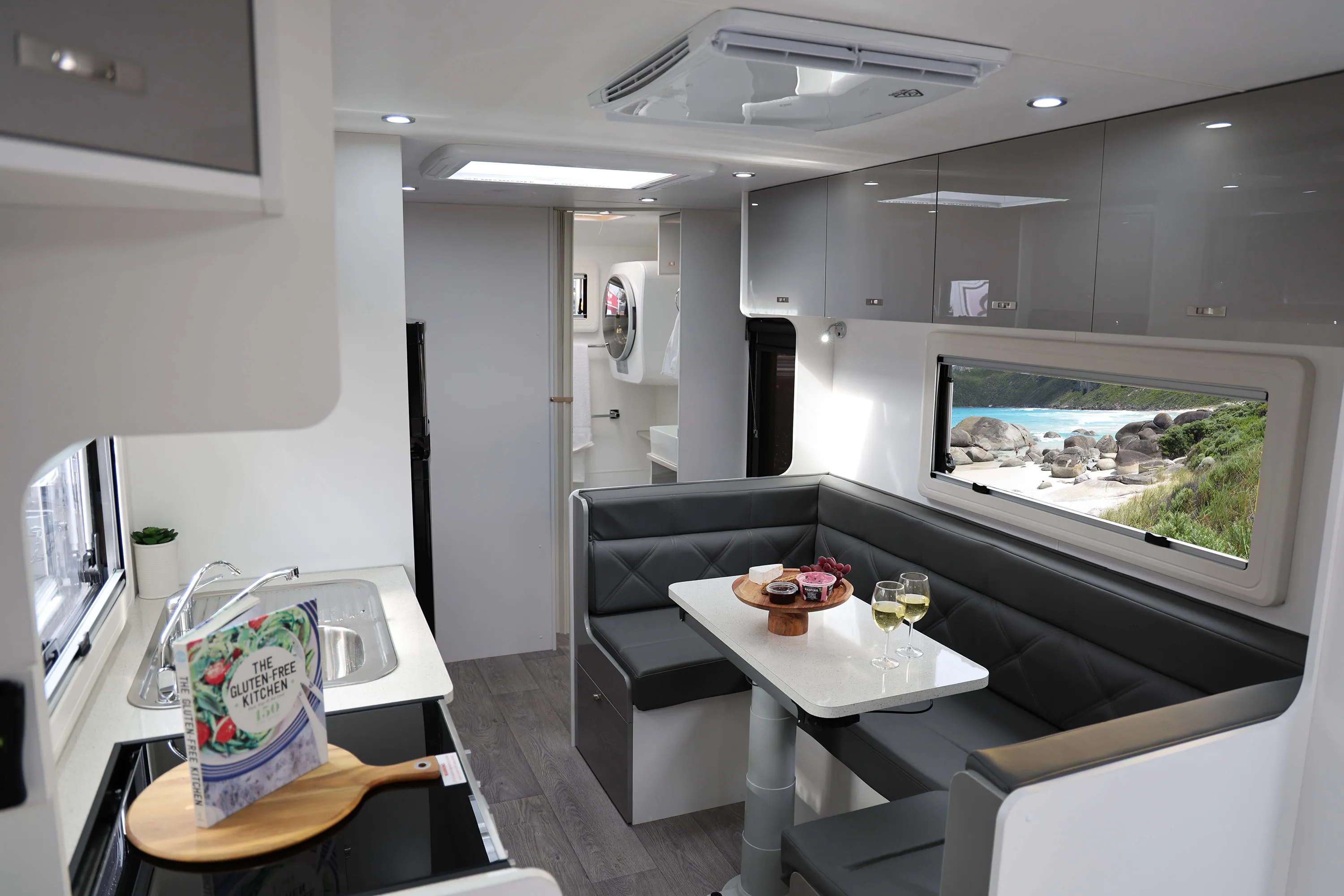 JB Caravans Dirt Roader photo 4 of 5