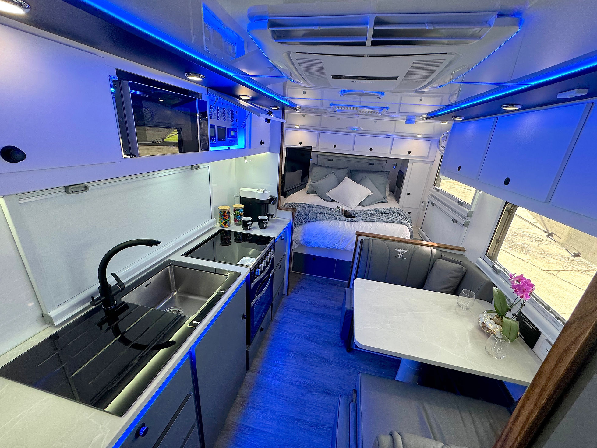 Kedron Caravans AT5 All Terrain photo 4 of 6