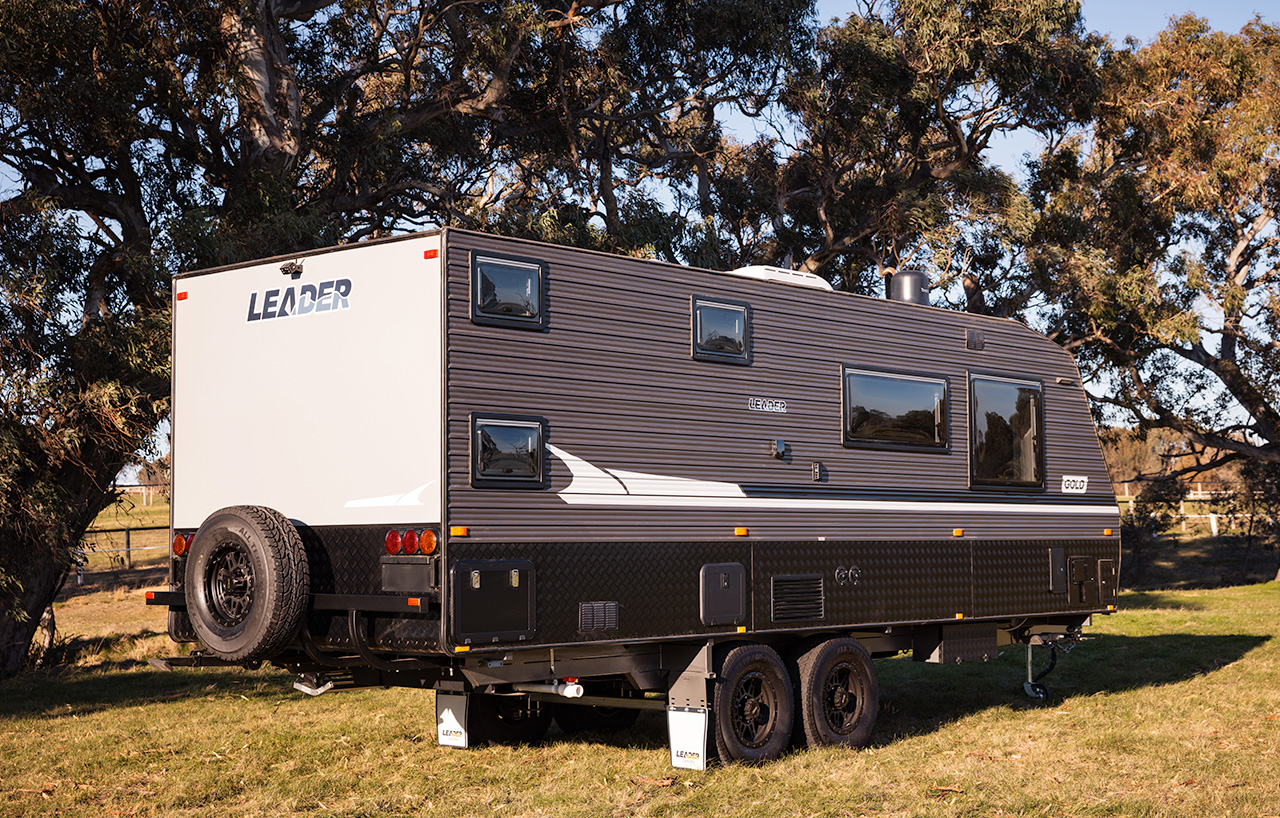 Leader Caravans Gold LE photo 4 of 35