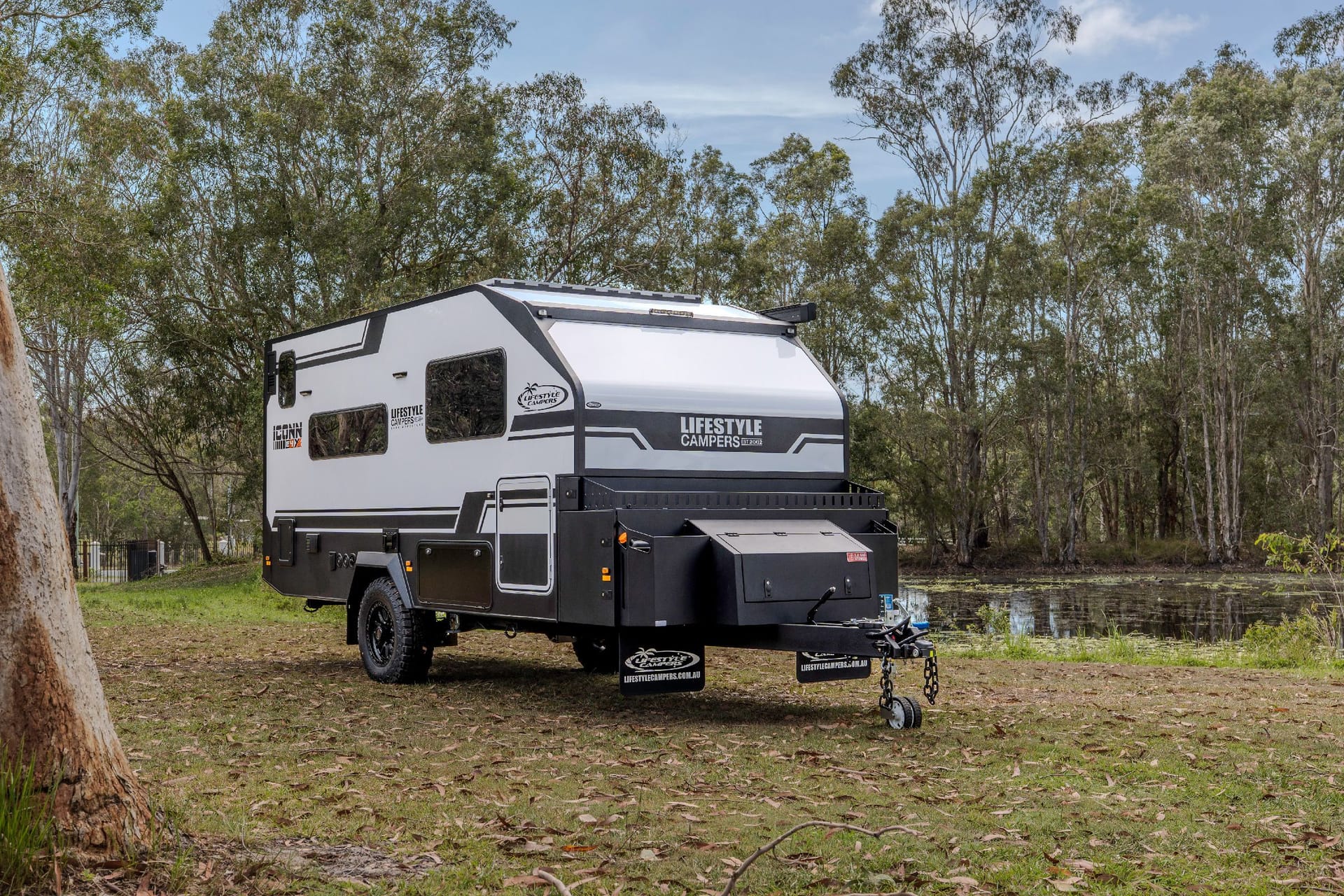 Lifestyle Campers Iconn E4 XK High Top photo 5 of 8