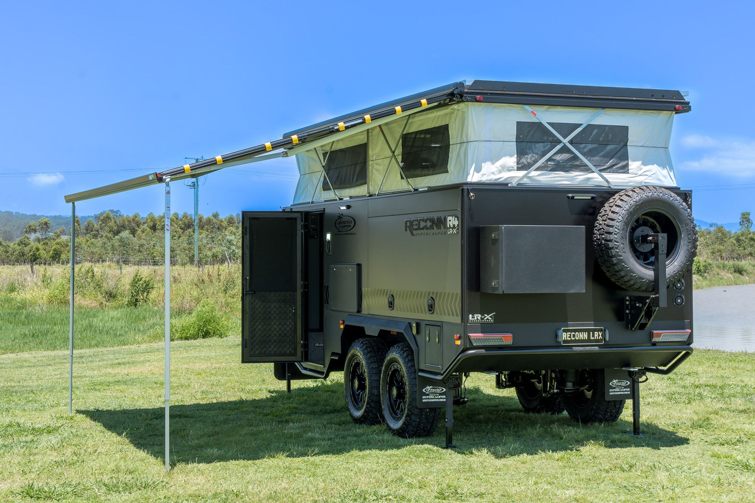 Lifestyle Campers Reconn R4T LRX
