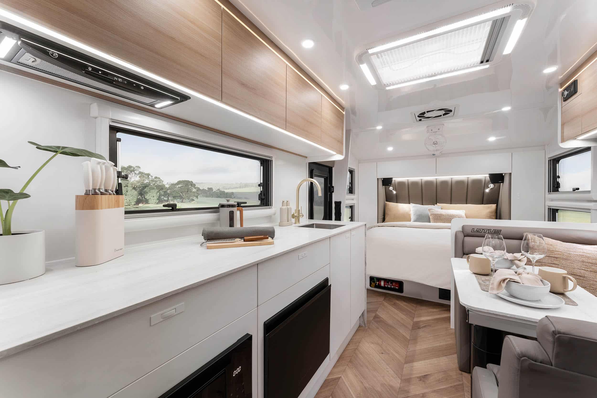 Lotus Caravans Trooper Platinum photo 12 of 17