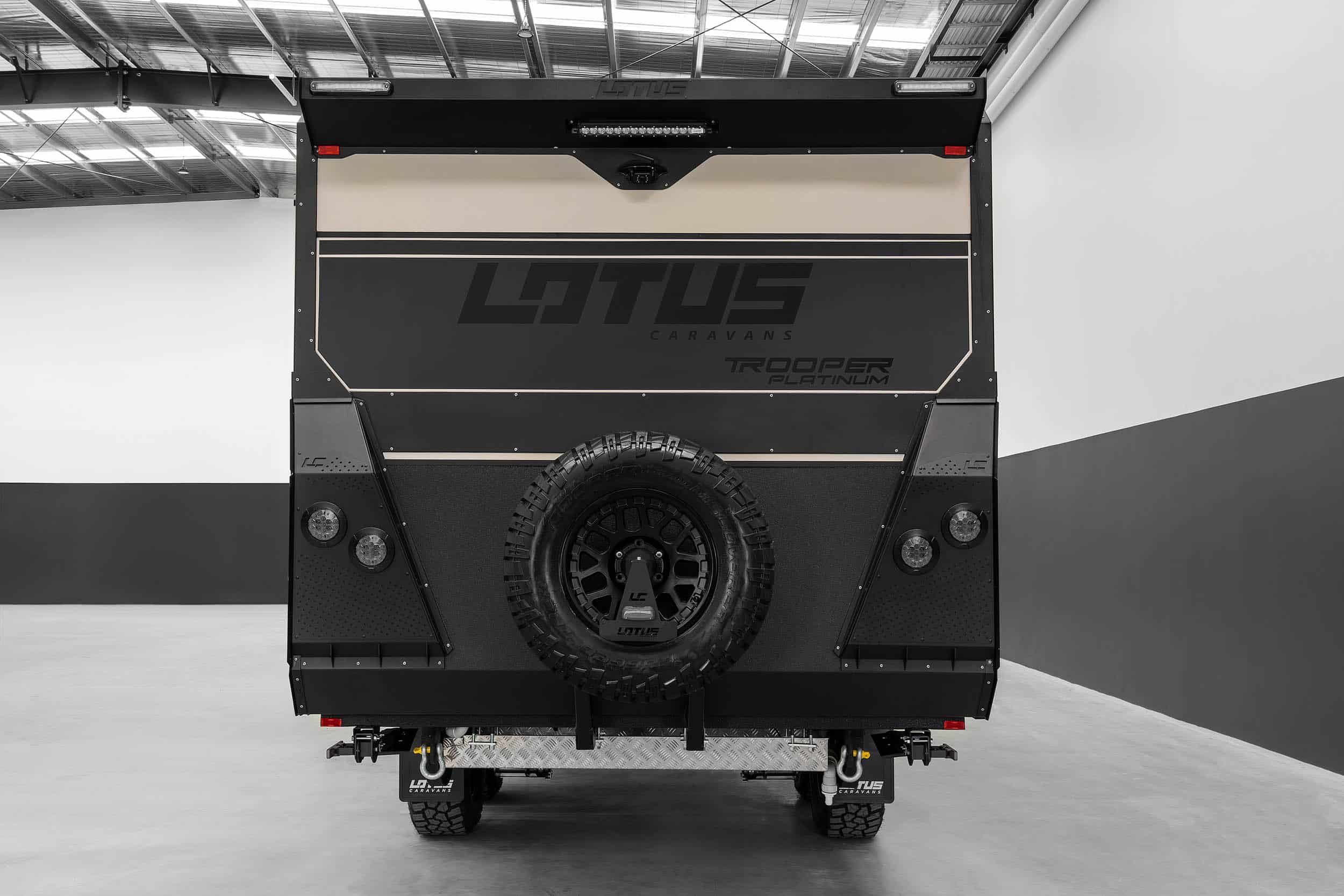 Lotus Caravans Trooper Platinum photo 4 of 17