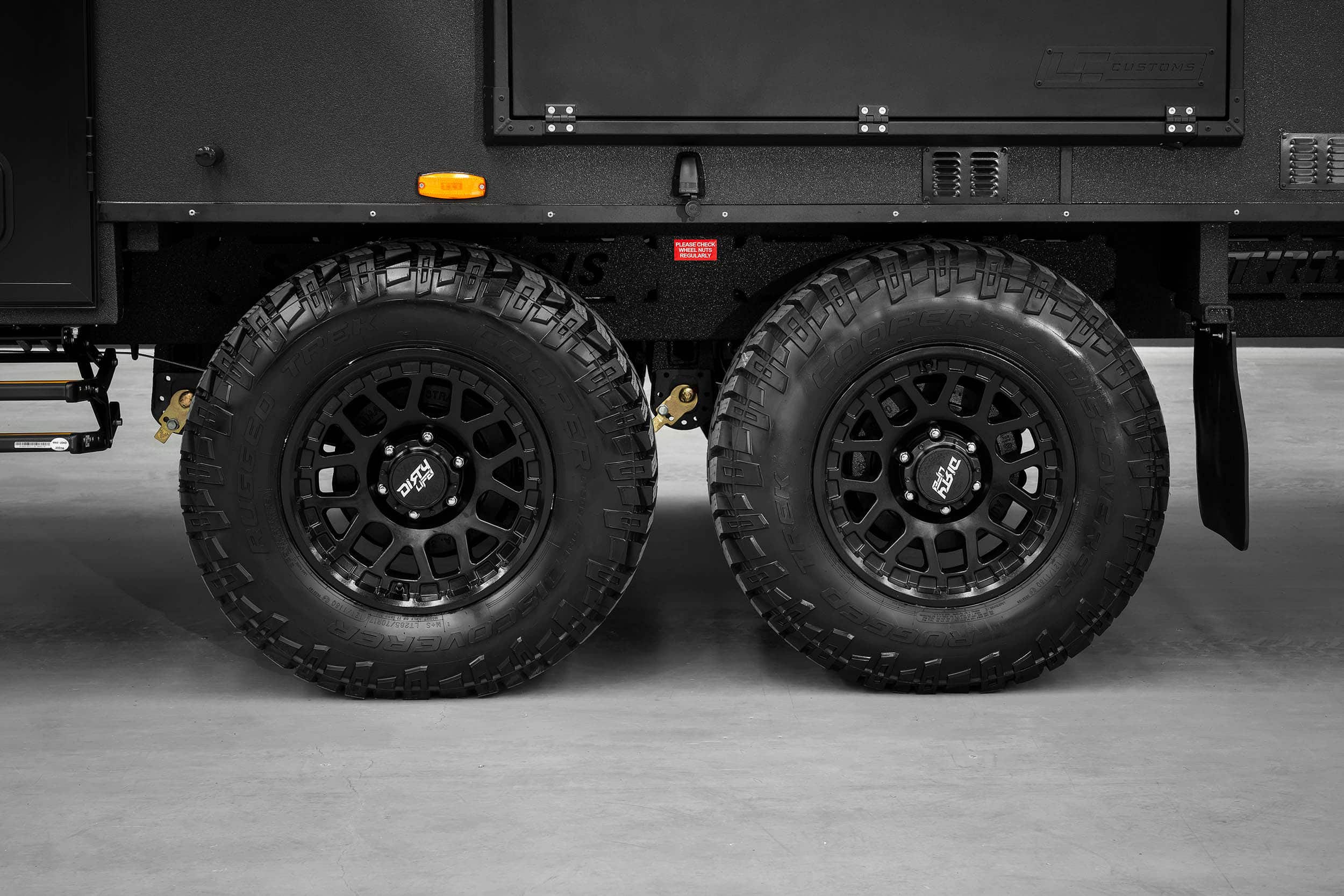 Lotus Caravans Trooper TRX photo 8 of 22