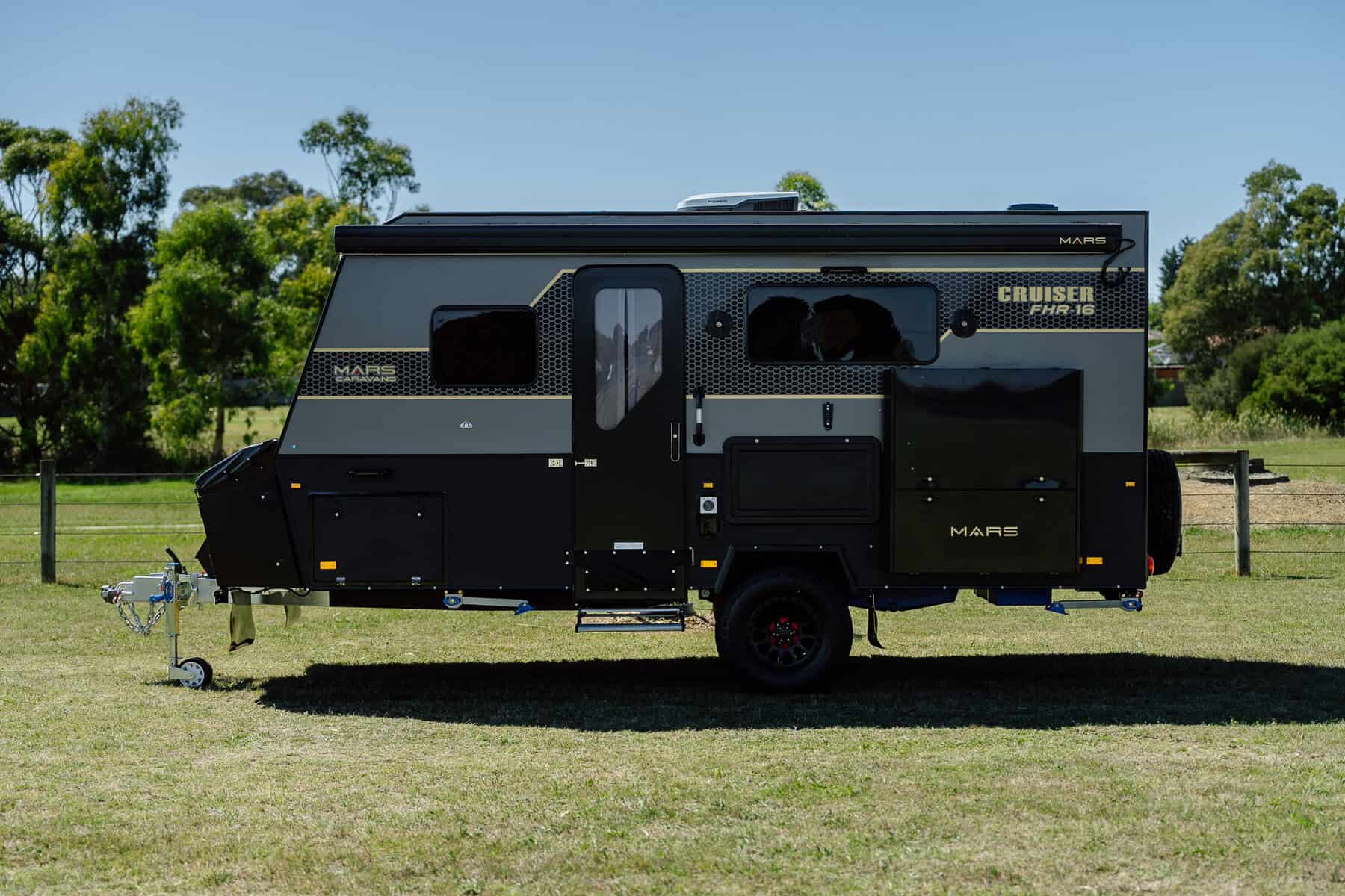 Mars Campers 16 Cruiser FHR
