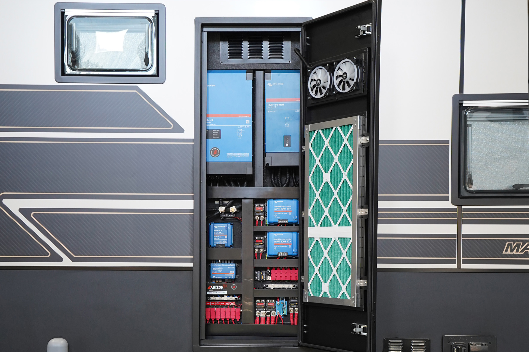 Masterpiece Caravans Optimum Director's Edition photo 3 of 12