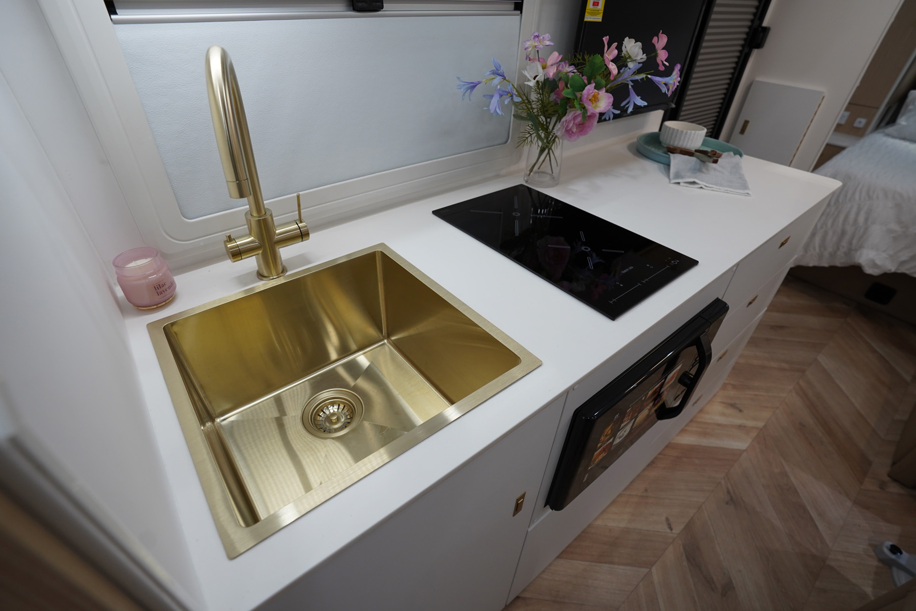 Masterpiece Caravans Optimum Director's Edition photo 9 of 12