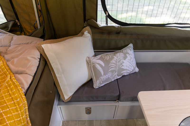 Market Direct Campers Explorer FF photo 11 of 13