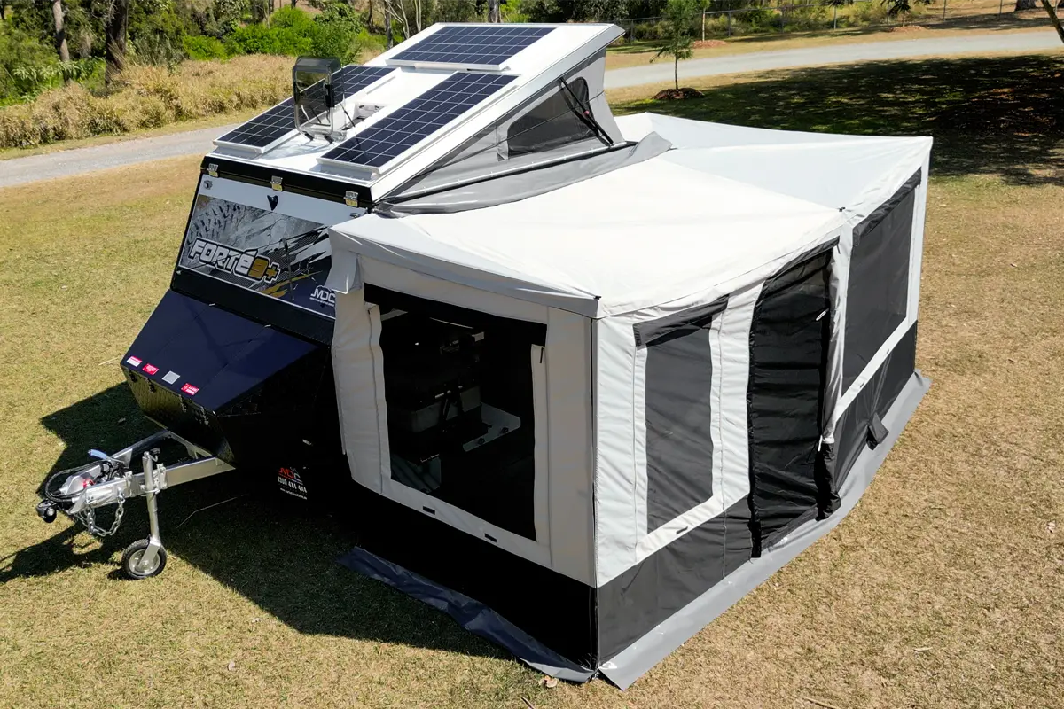 Market Direct Campers Forte 9+ photo 2 of 6