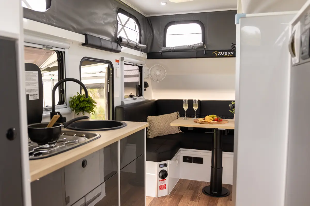 Market Direct Campers AUSRV XL15E MKIII photo 2 of 6