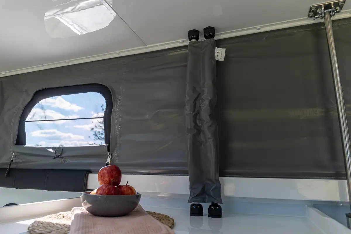 Market Direct Campers XT10E photo 11 of 13