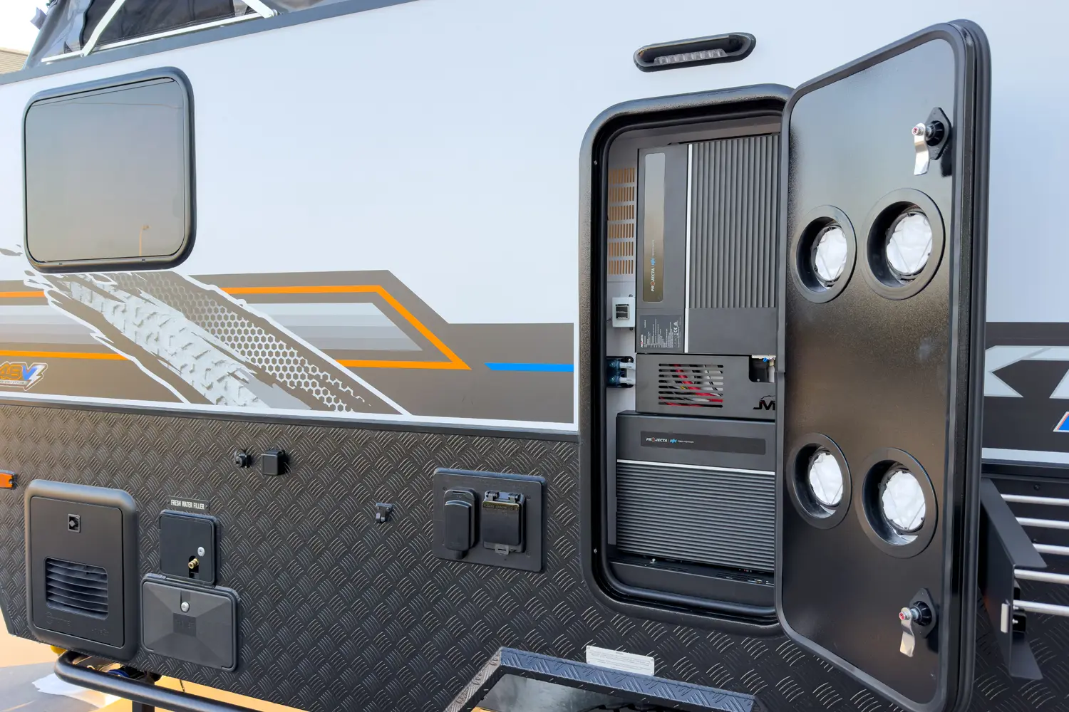 Market Direct Campers XT15 POP MK4 photo 1 of 12
