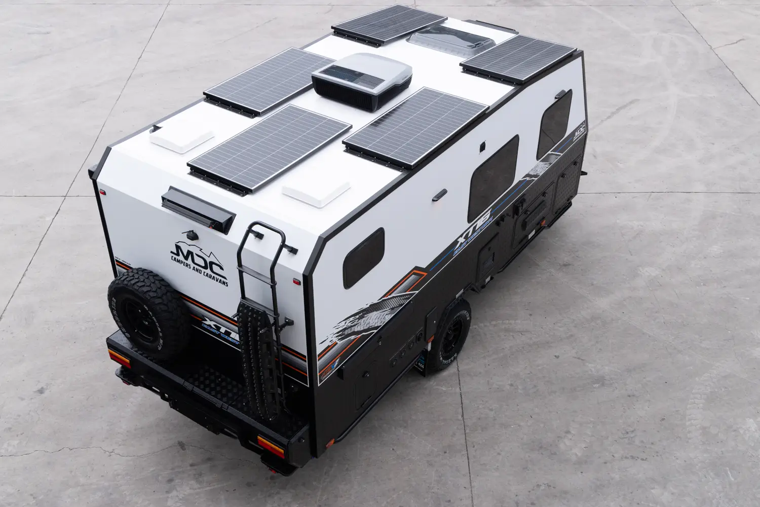 Market Direct Campers XT16 East West MK4 photo 1 of 6