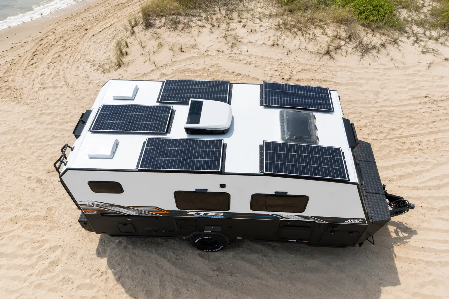 Market Direct Campers XT16 Island MK4 photo 1 of 6