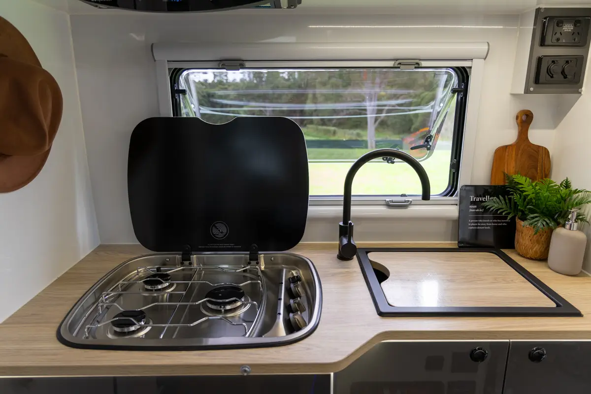 Market Direct Campers XT17HRT+ MKIII photo 5 of 6