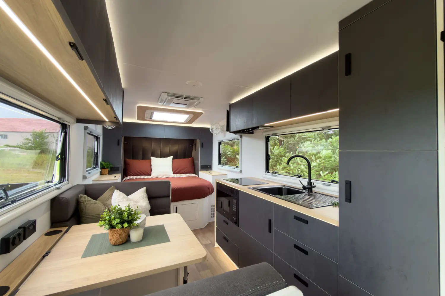 Market Direct Campers XT19 RD MK4 photo 4 of 6