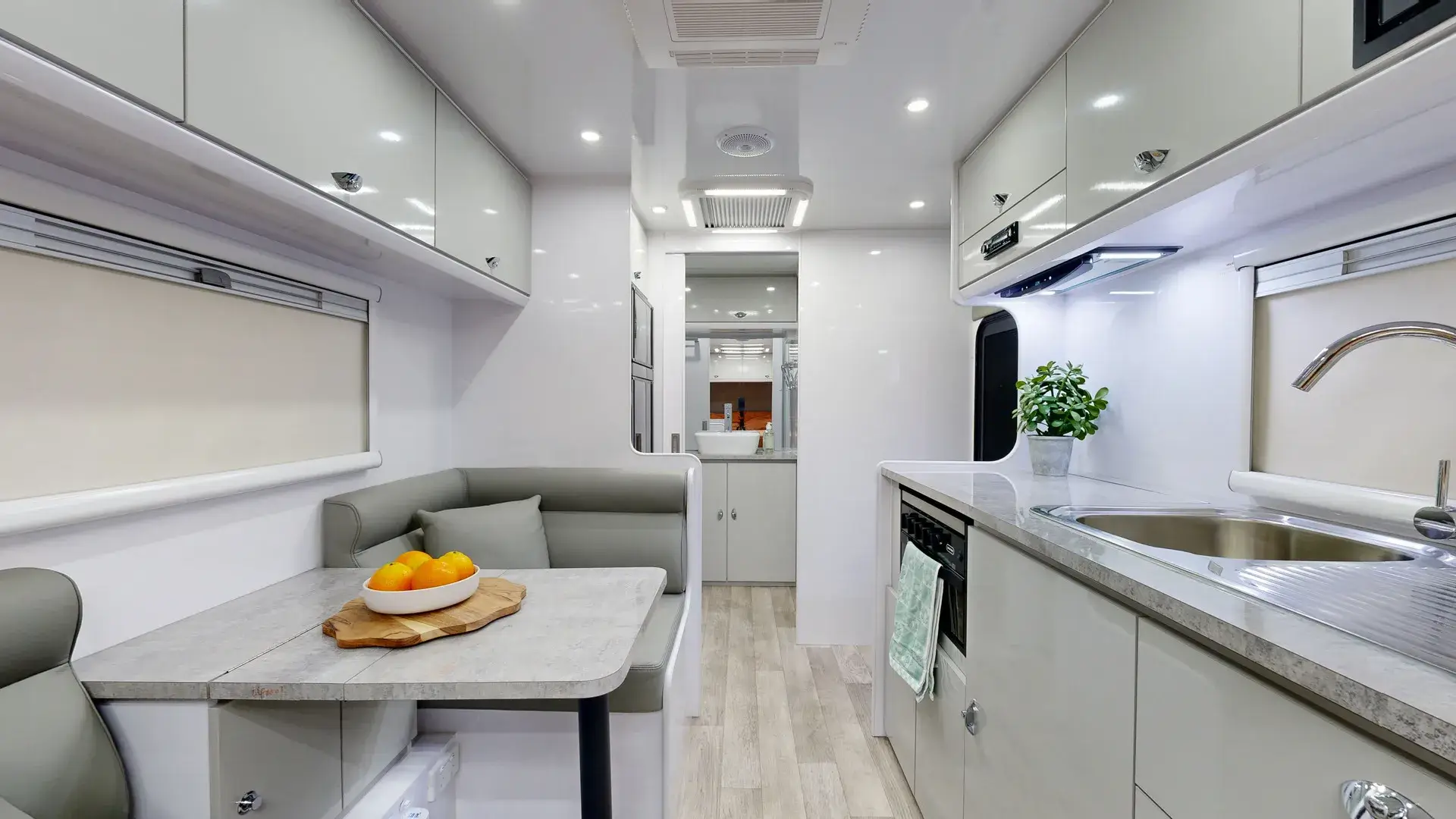 Newgen Caravans NGB19 photo 8 of 8