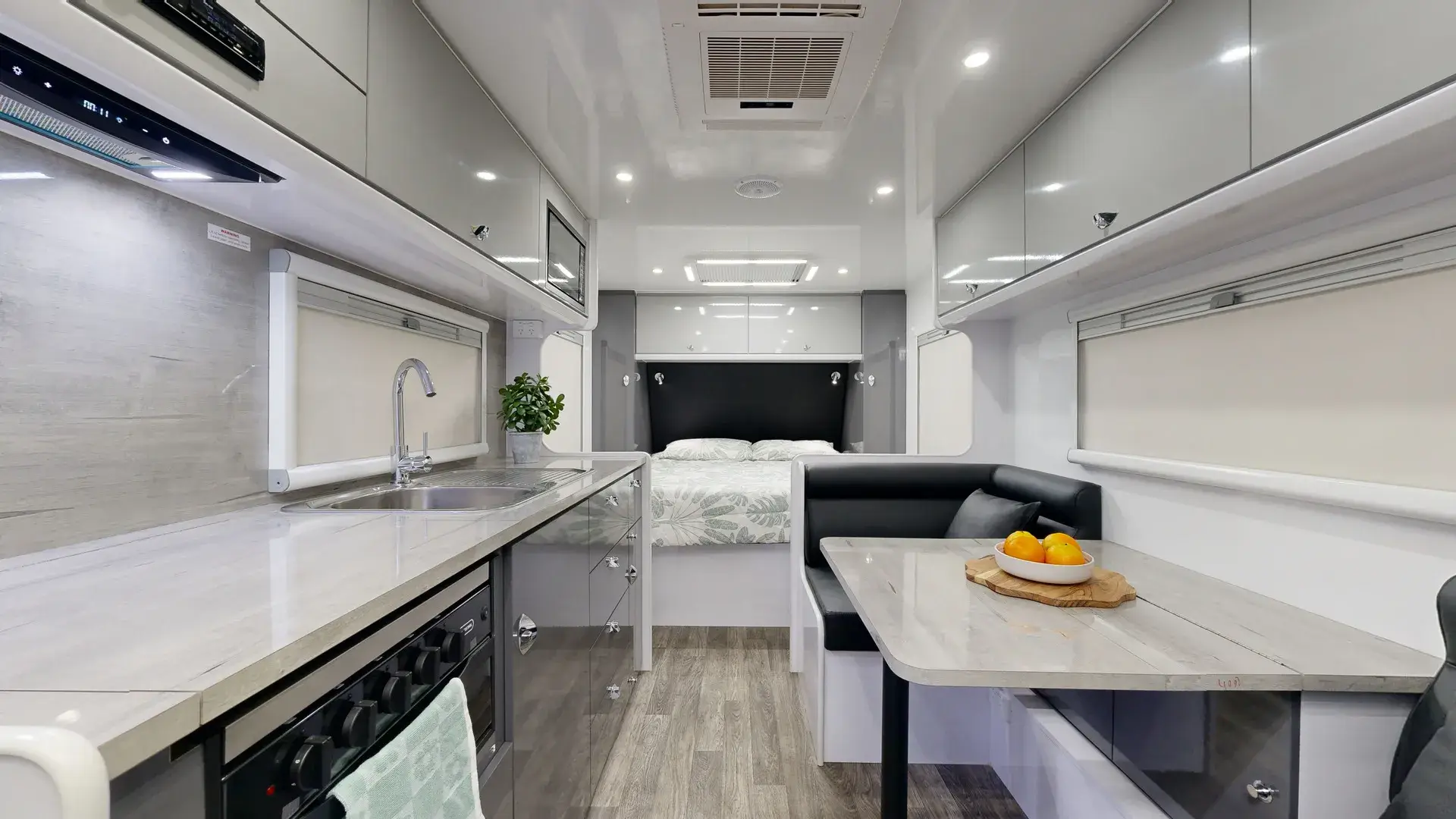 Newgen Caravans NGB20 photo 7 of 8