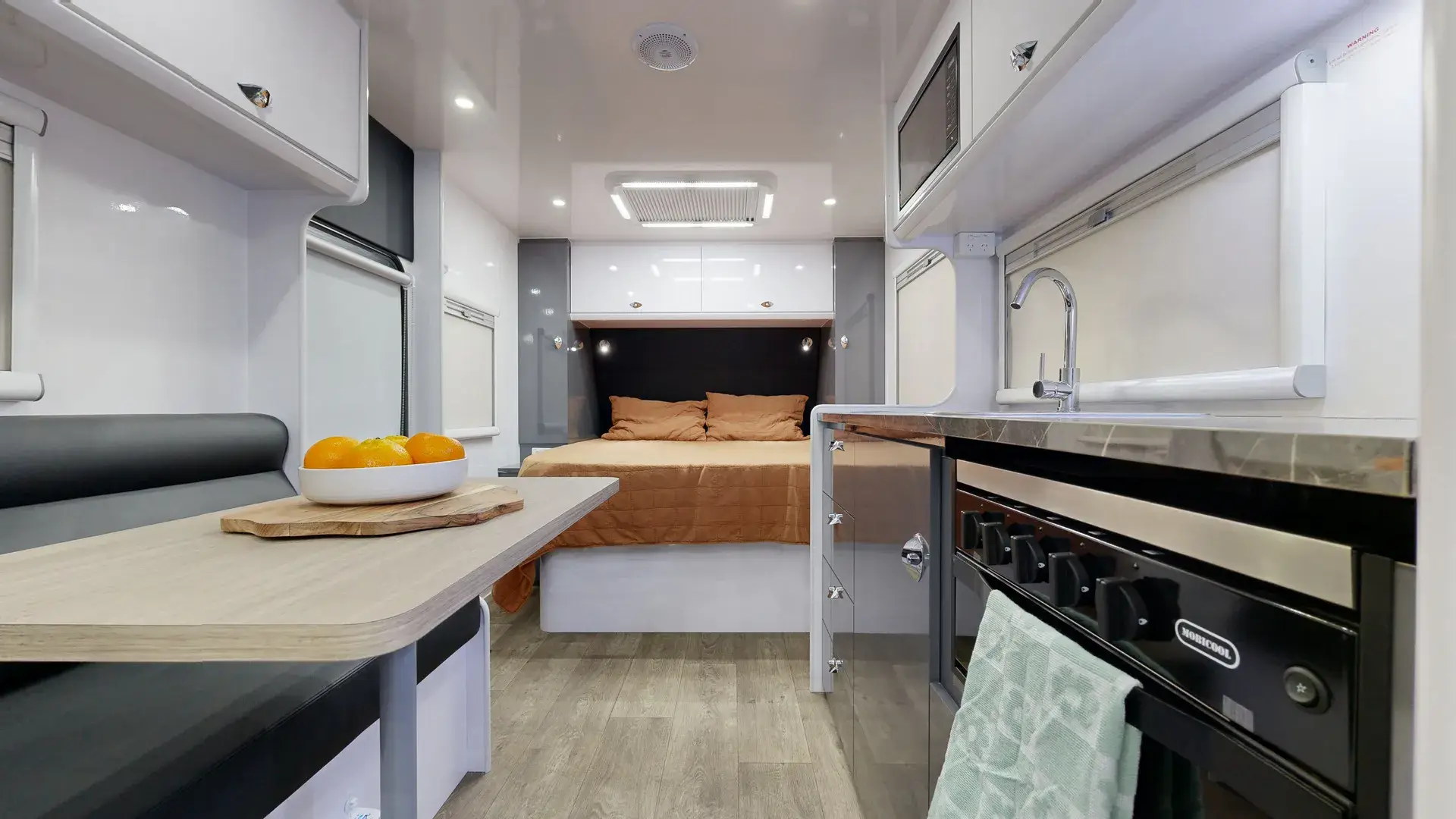 Newgen Caravans NGB21F photo 5 of 8