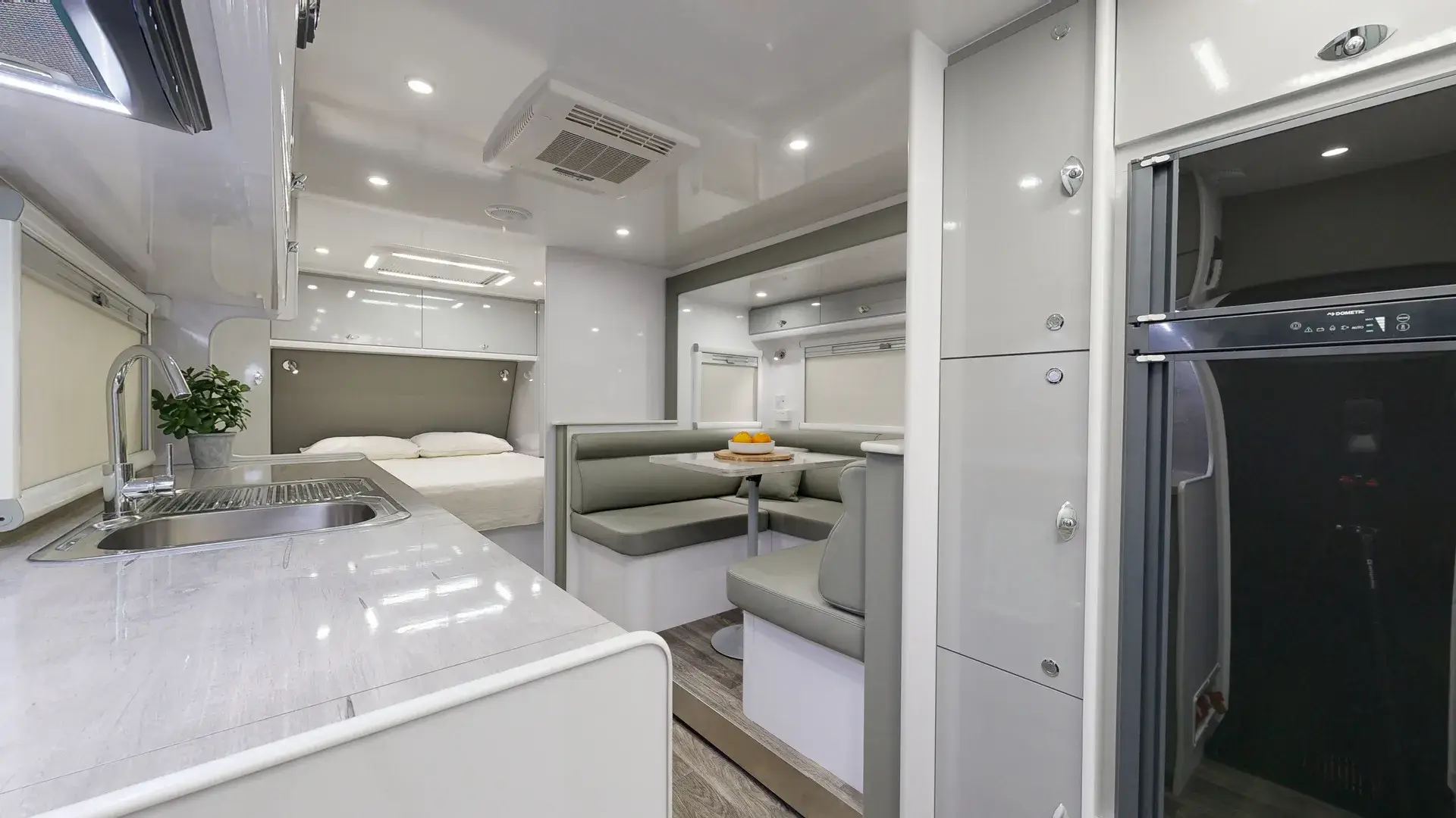 Newgen Caravans NGB21S photo 6 of 8