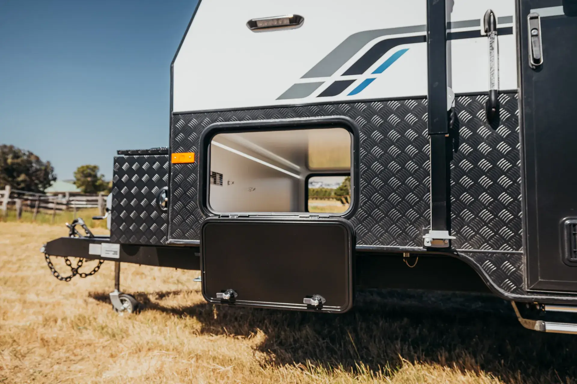 Newgen Caravans NGC16 photo 3 of 8