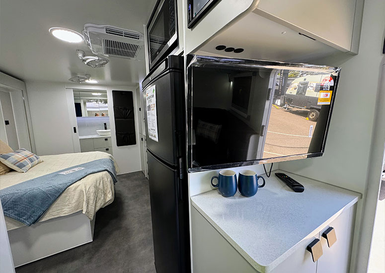 Nova Caravans Pride Platinum photo 5 of 9