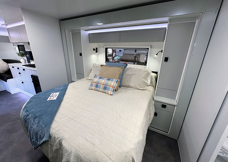 Nova Caravans Pride Platinum photo 7 of 9