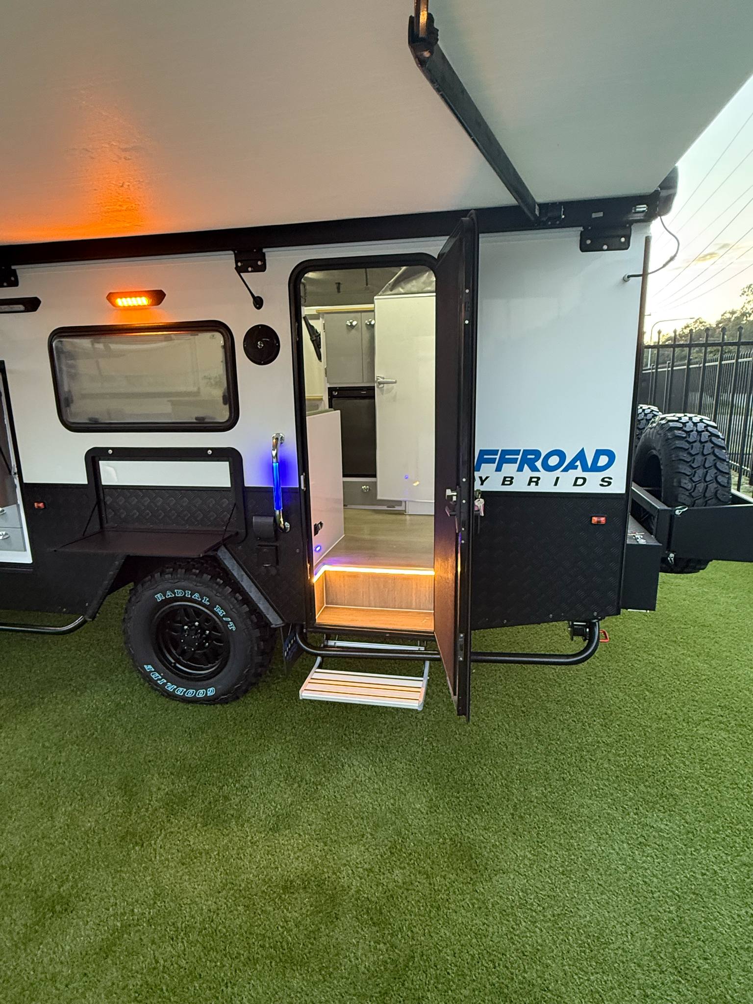 Offroad Hybrids TT 16ft Alpha Hybrid photo 4 of 11