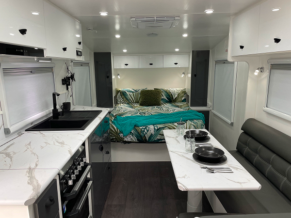 Olympic Caravans Javelin X8/X10 photo 9 of 11