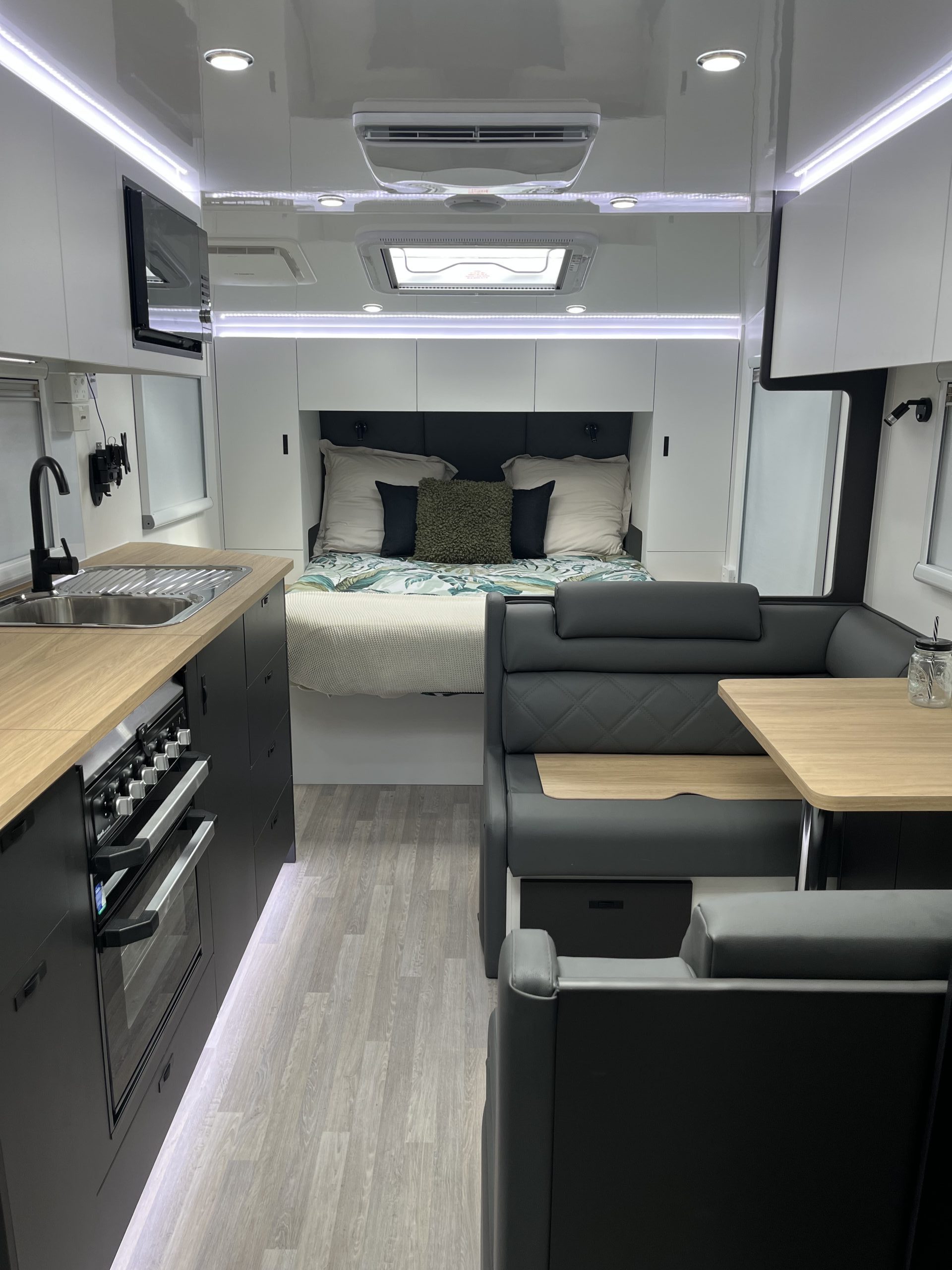 Olympic Caravans Pursuit photo 7 of 20