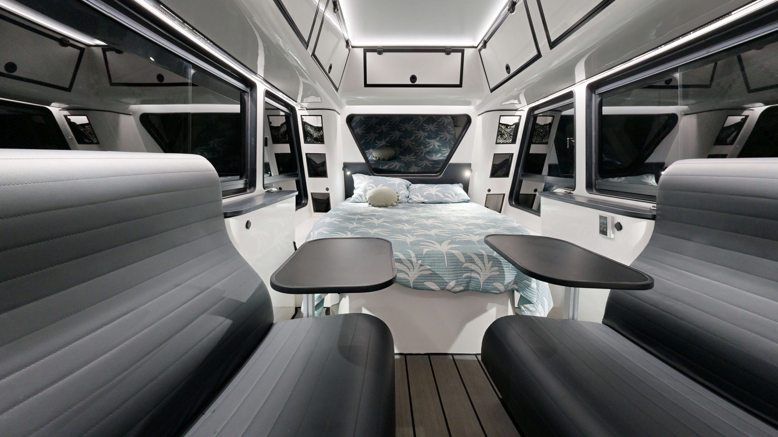 On The Move Caravans Crossfire photo 2 of 10