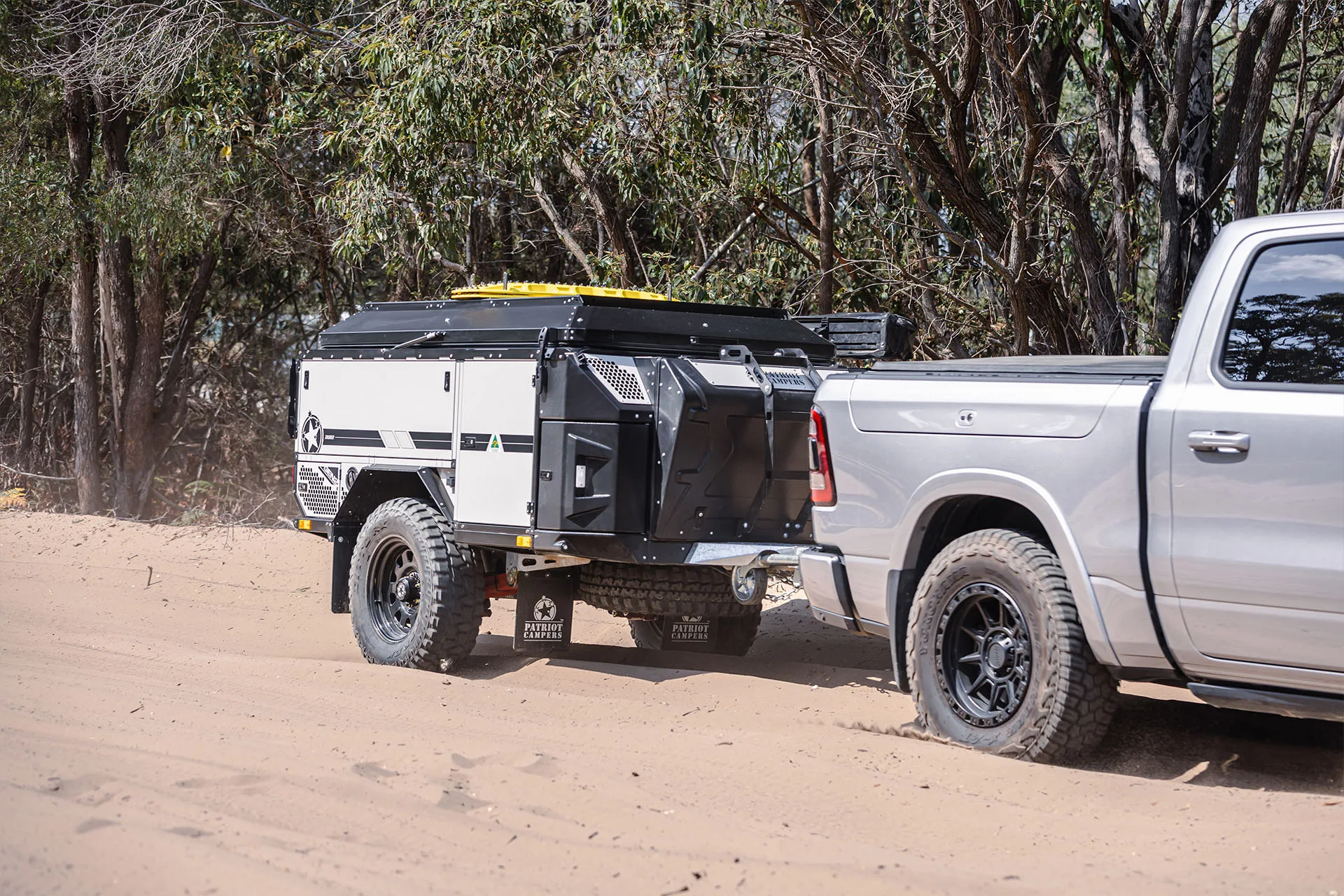 Patriot Campers X2 Tourer photo 2 of 6