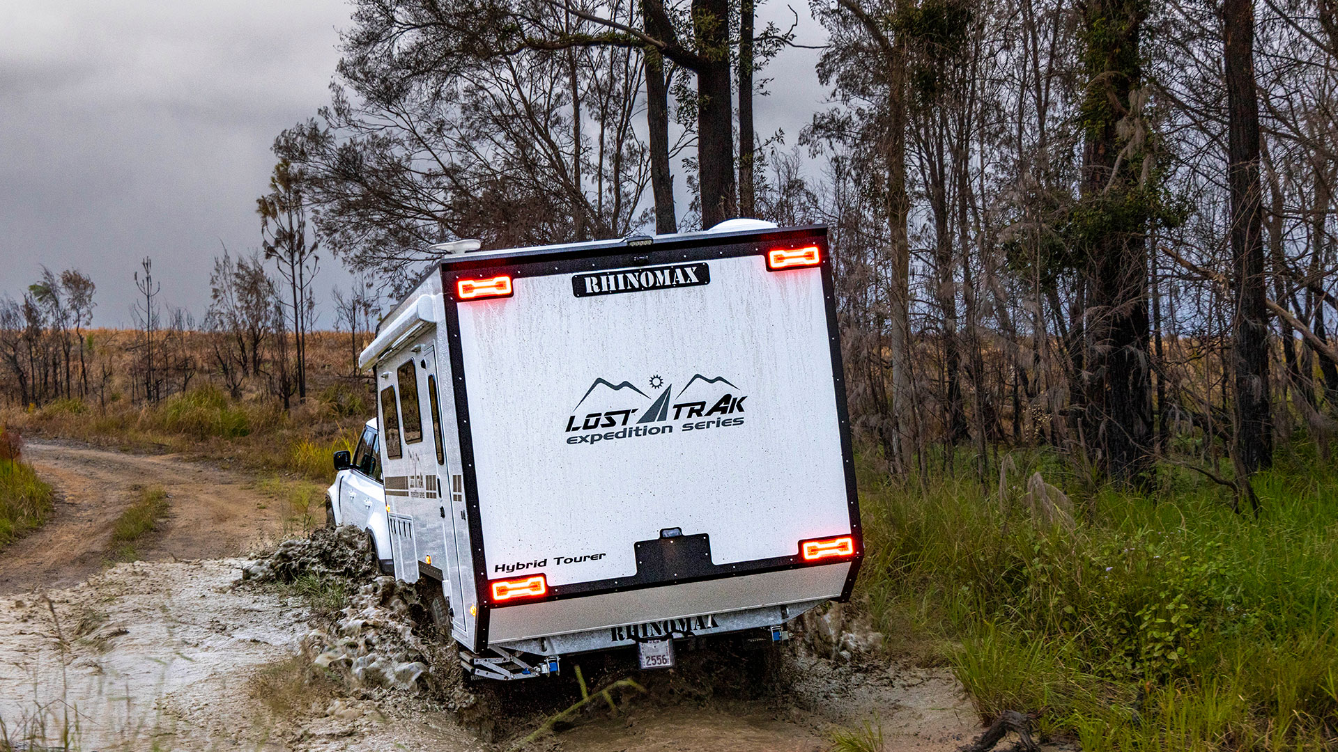 Rhinomax Campers Lost Trak 18.5 photo 16 of 16