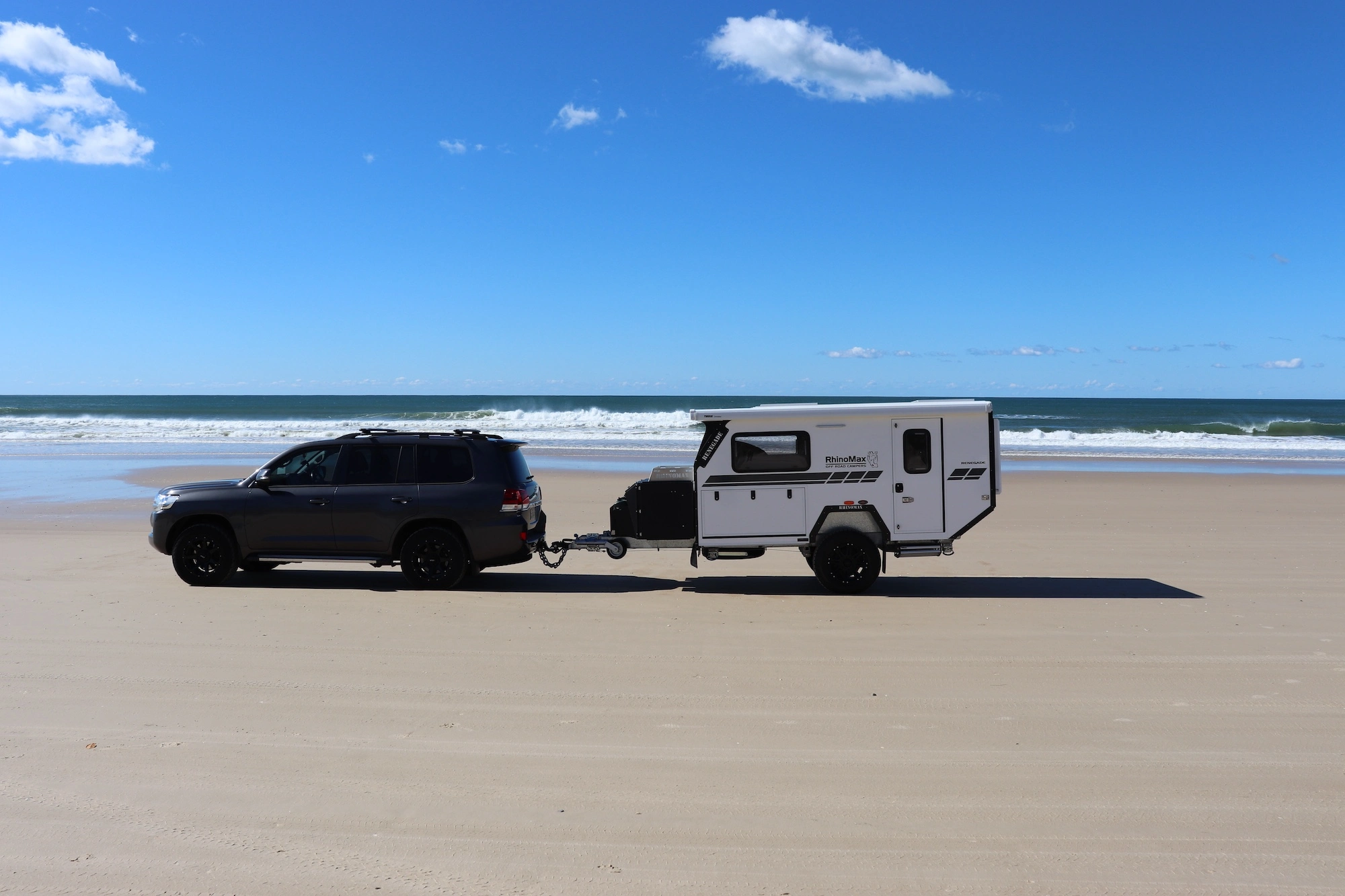 Rhinomax Campers Renegade 12 photo 1 of 20