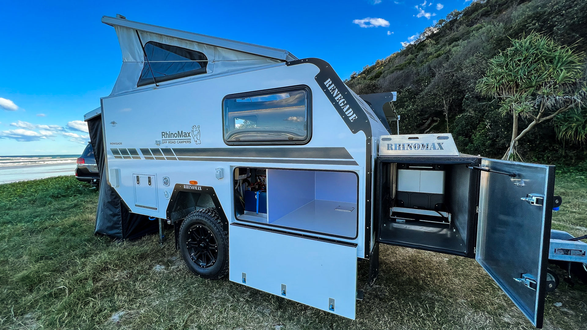 Rhinomax Campers Renegade 12 photo 19 of 20