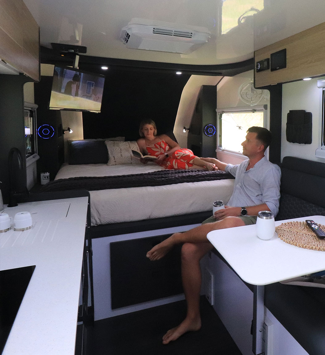 Rhinomax Campers Vantage photo 2 of 18