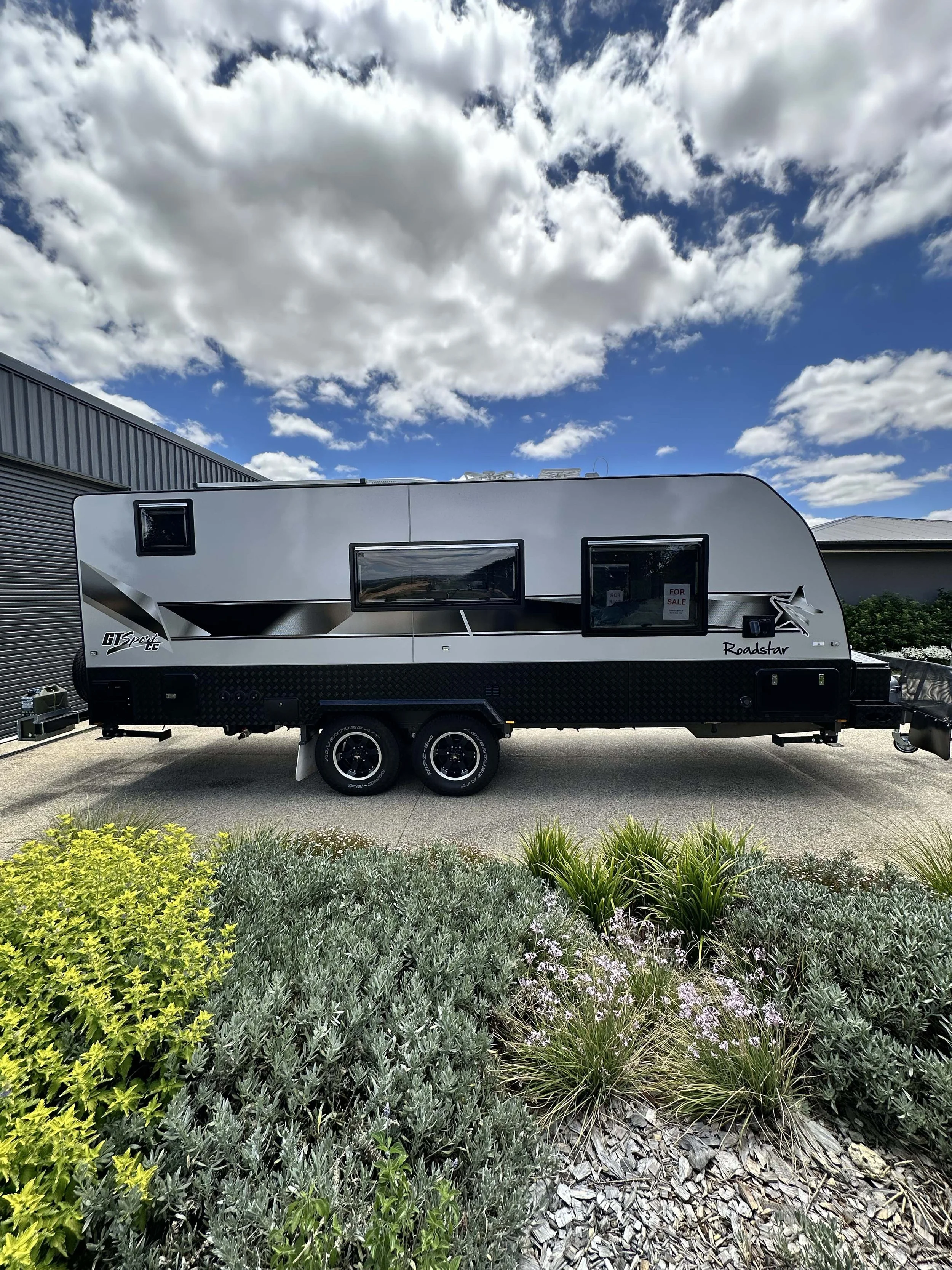 Roadstar Caravans Cross Country photo 3 of 15