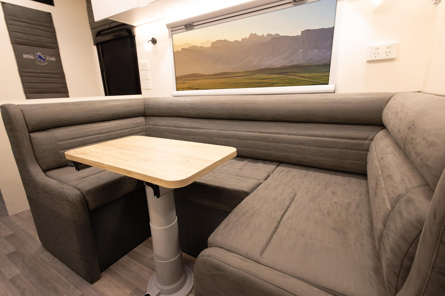 Royal Flair Caravans Aussie Mate photo 7 of 13