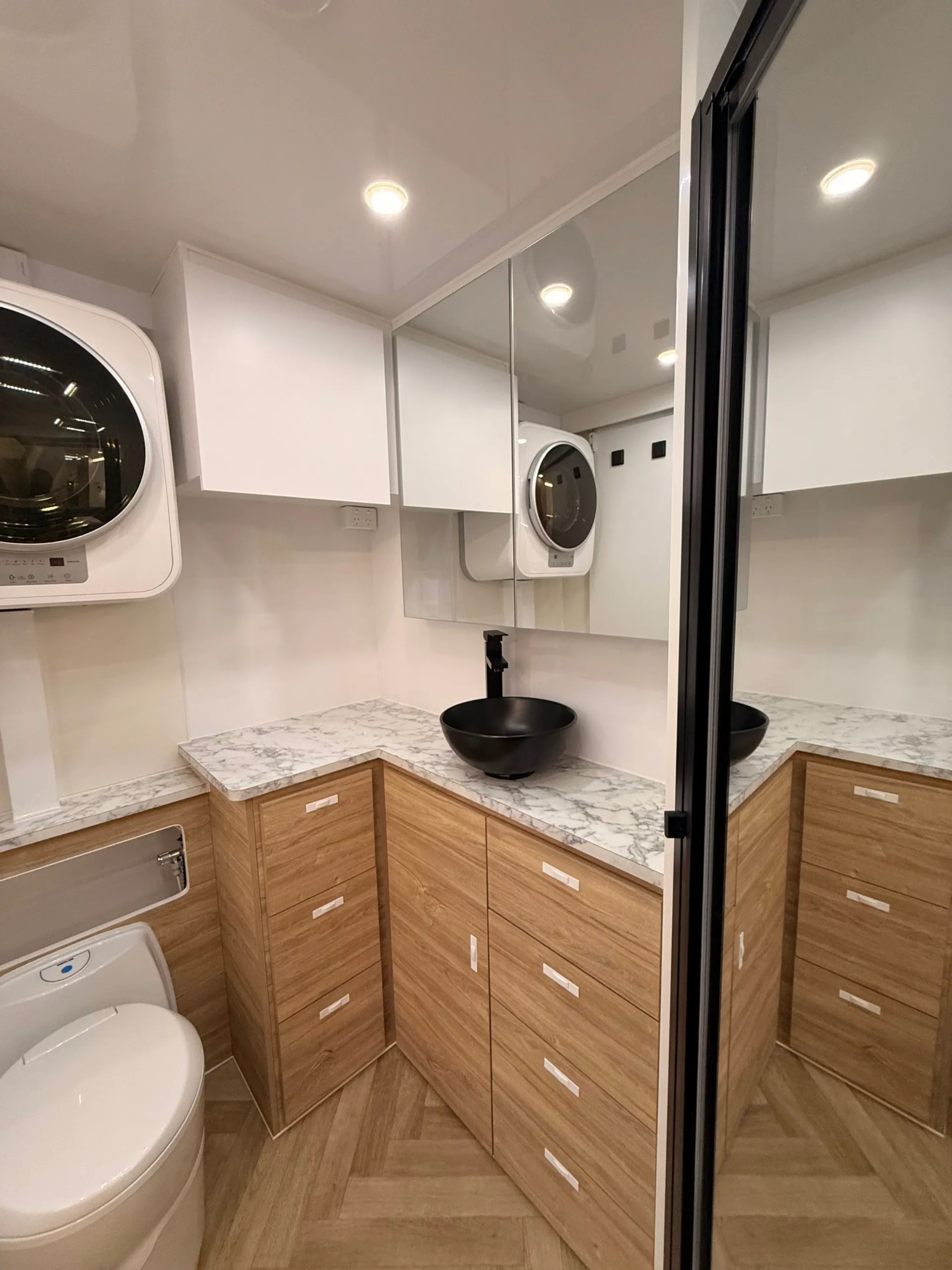 Royal Flair Caravans BreakOut photo 11 of 11
